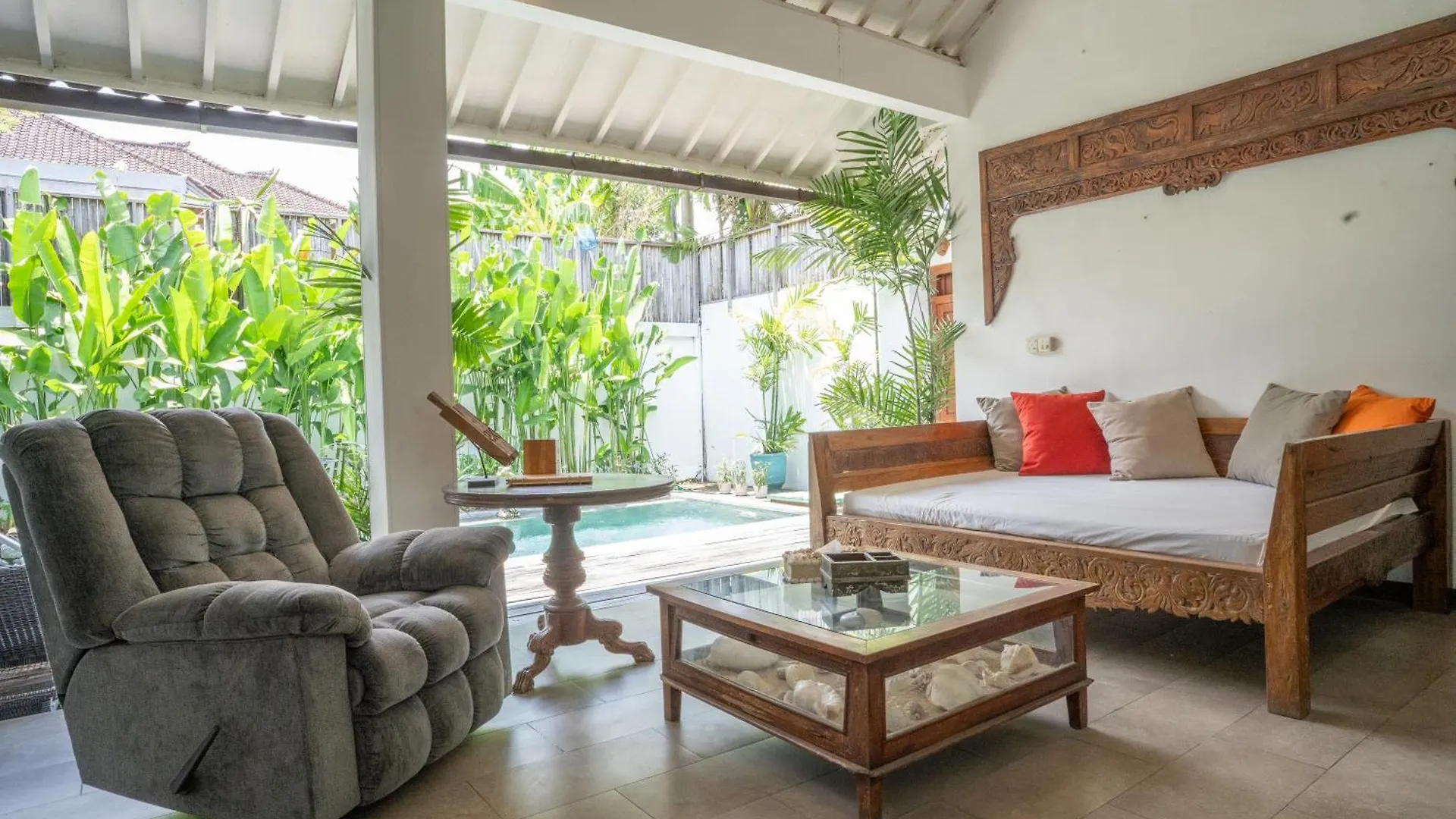 Villa Catalina Seminyak Indonesia